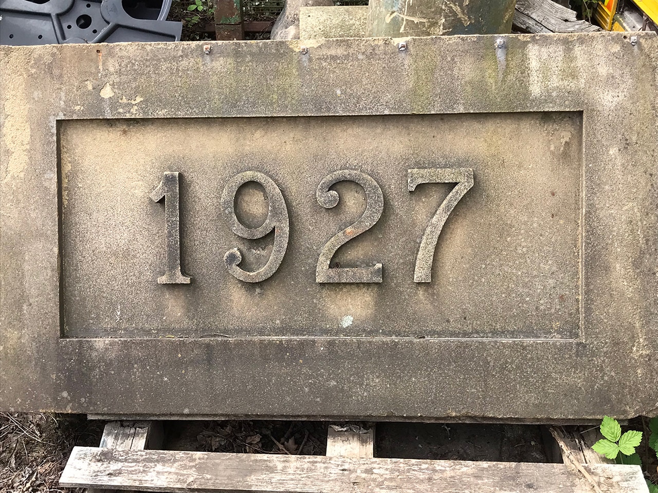 APG Reclamation black logo mark on bright green background. Architectural and Decorative Salvage - Reclaimed Yorkstone Paving & Garden Antiques